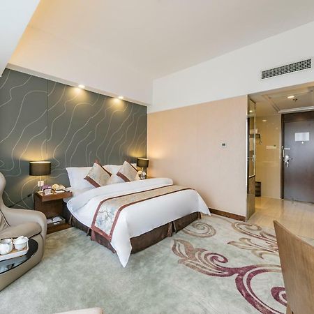 Jinjiang Metropolo Cangshan Wanda Plaza Hotel Фучжоу Екстериор снимка