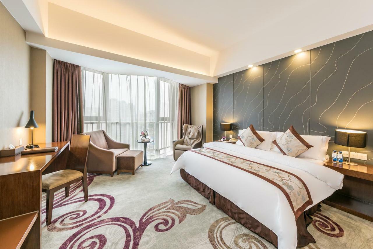Jinjiang Metropolo Cangshan Wanda Plaza Hotel Фучжоу Екстериор снимка